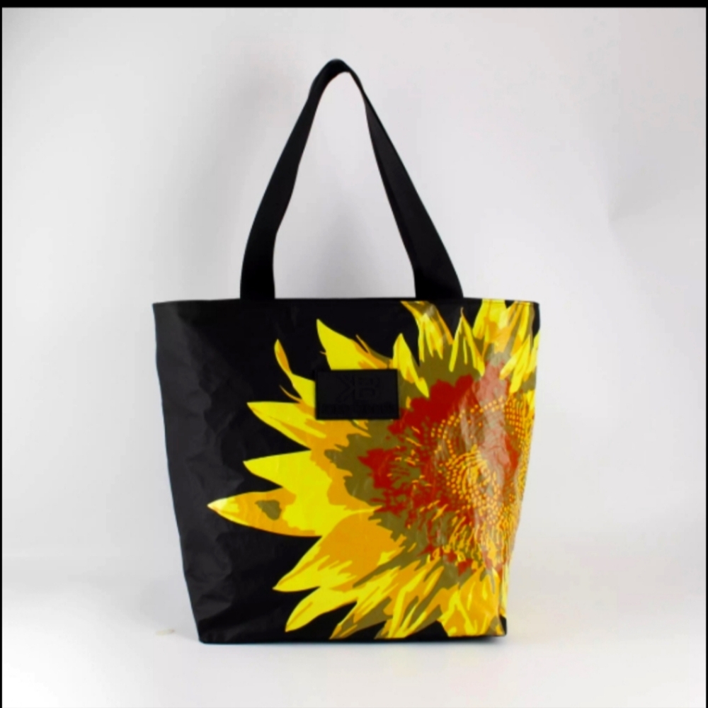 Tyvek Travel Bag